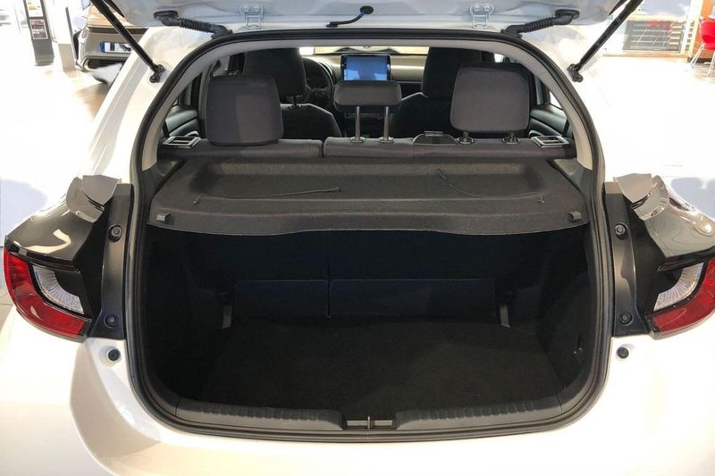 Toyota Yaris bild 12