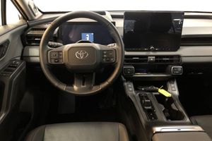 Toyota RAV4 bild 10
