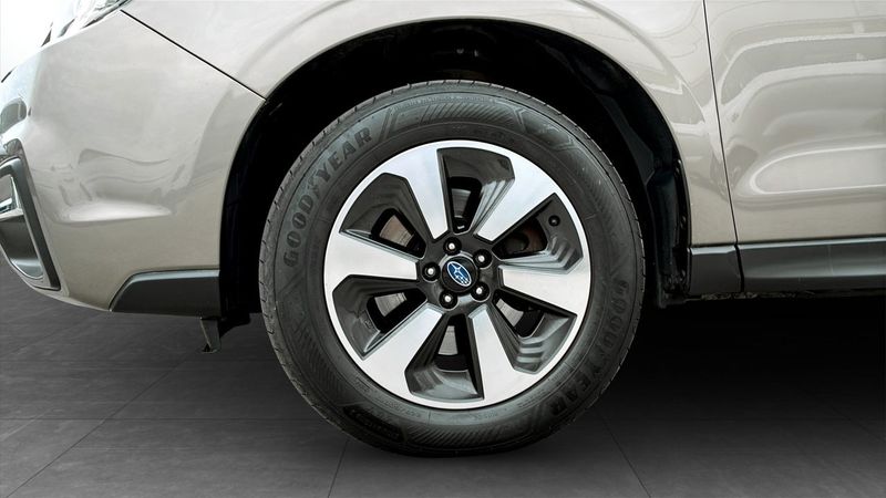 Subaru Forester bild 9