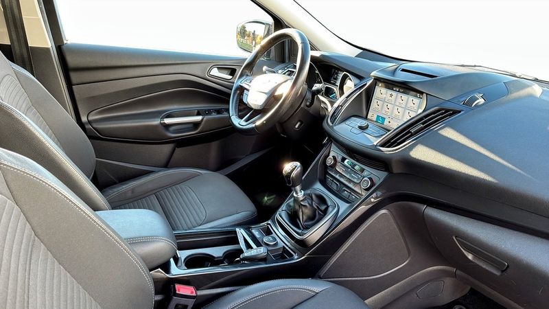 Ford Kuga bild 3