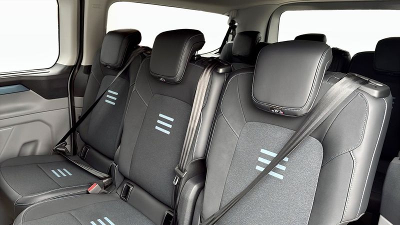 Ford Tourneo Custom bild 5