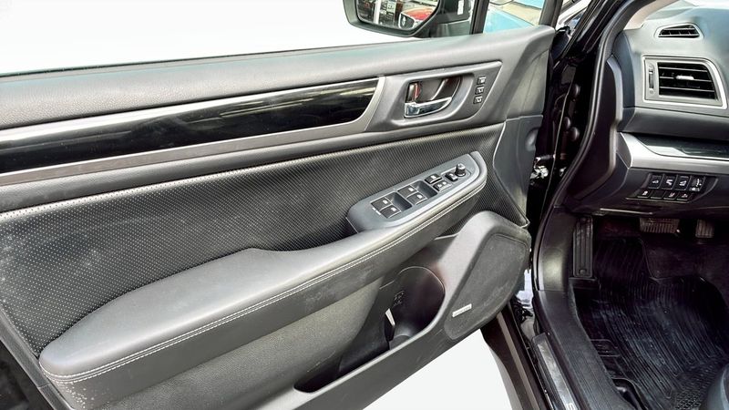 Subaru Legacy bild 11