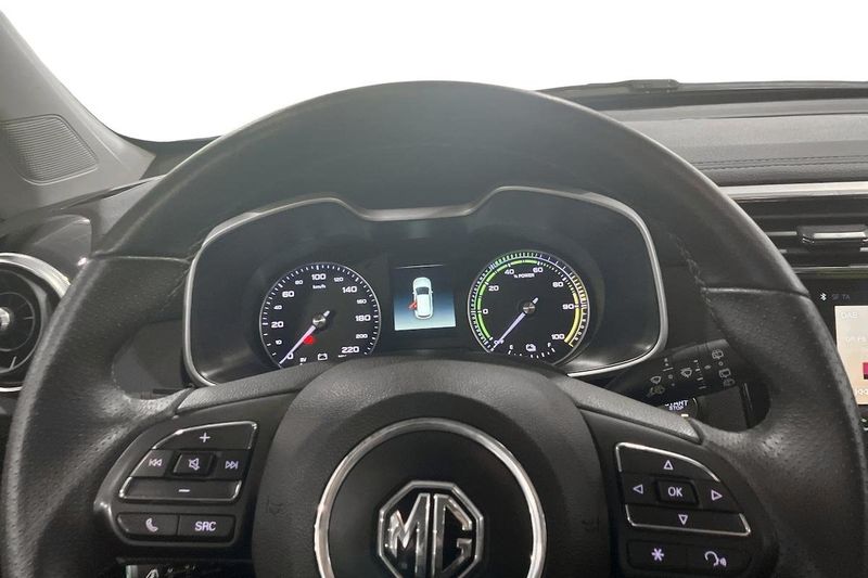 MG ZS EV bild 7