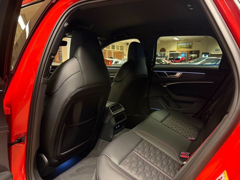 Audi RS6 bild 18