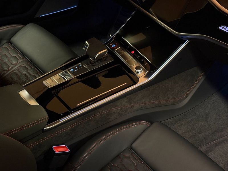 Audi RS6 bild 30