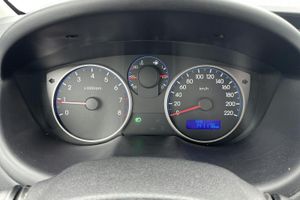 Hyundai i20 bild 10