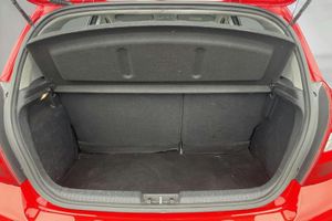 Hyundai i20 bild 9