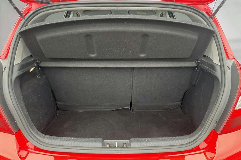 Hyundai i20 bild 9