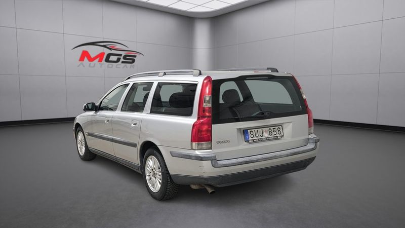 Volvo V70 bild 2