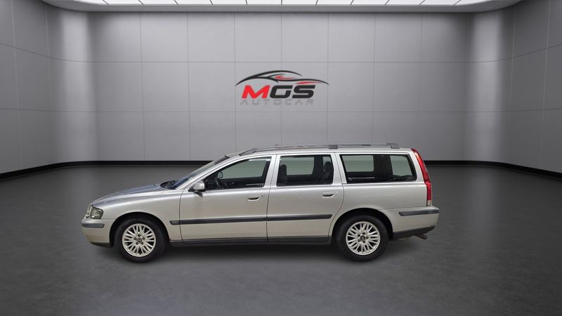 Volvo V70 bild 8