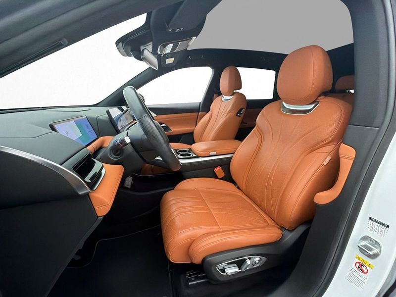 XPENG G9 bild 18