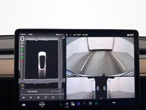 Tesla Model Y bild 19