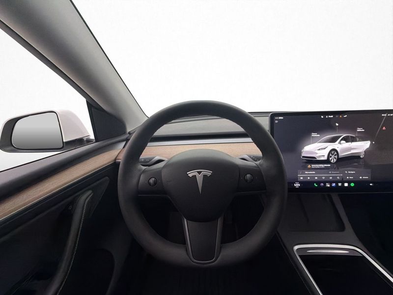 Tesla Model Y bild 18