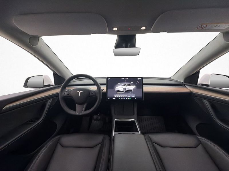 Tesla Model Y bild 17