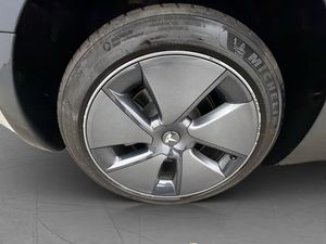 Tesla Model 3 bild 33