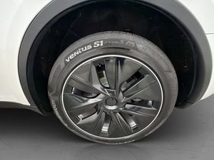 Tesla Model Y bild 31