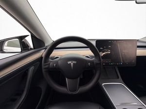 Tesla Model Y bild 19