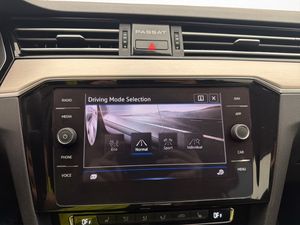 Volkswagen Passat bild 26
