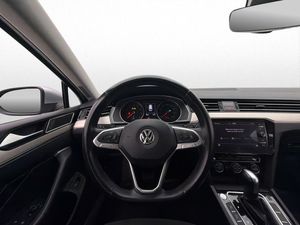Volkswagen Passat bild 17