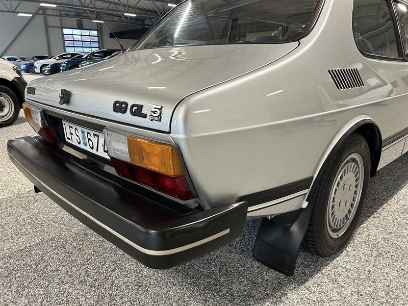 Saab 99 bild 8