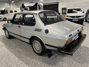 Saab 99 bild 2