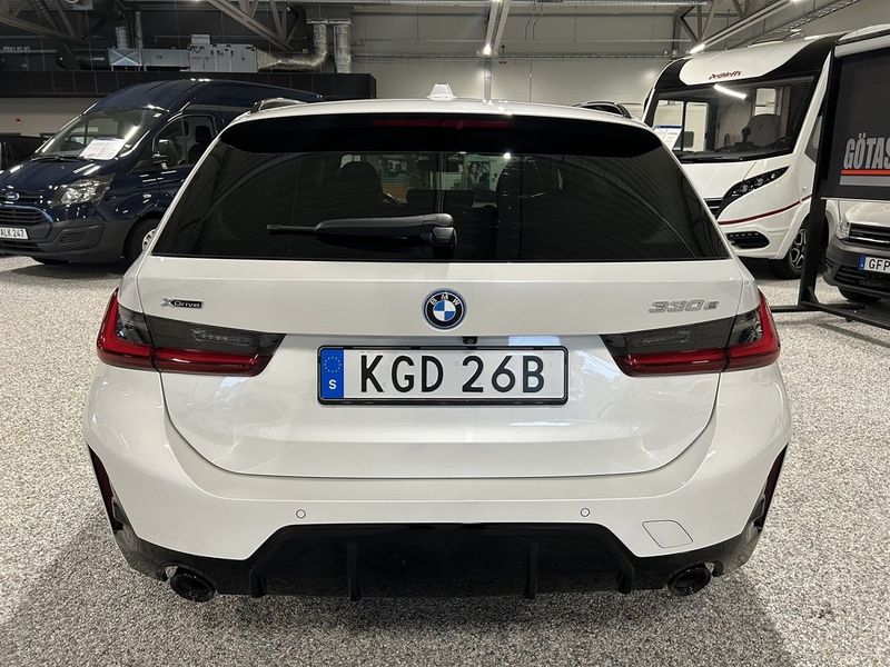 BMW 330 bild 3