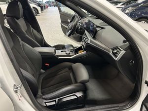 BMW 330 bild 21