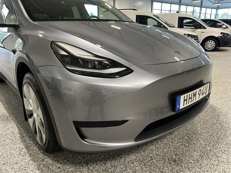 Tesla Model Y bild 6