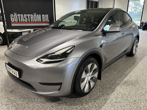 Tesla Model Y Standard Range RWD/Drag,Vhjul - 2023