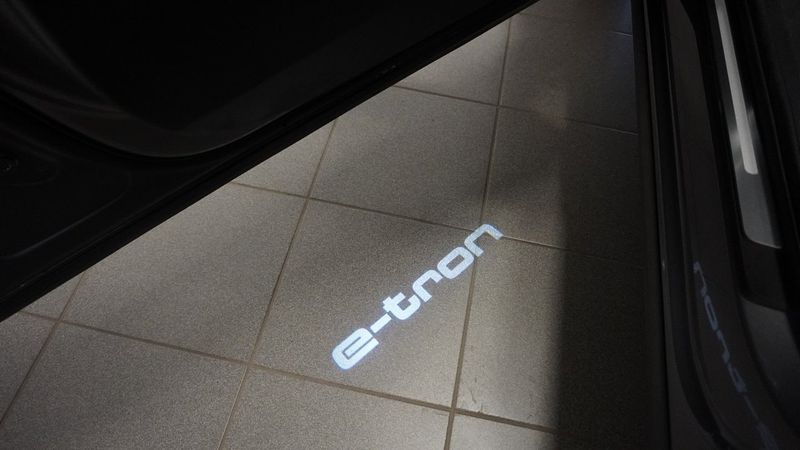 Audi e-tron bild 19
