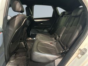 BMW 225 bild 13