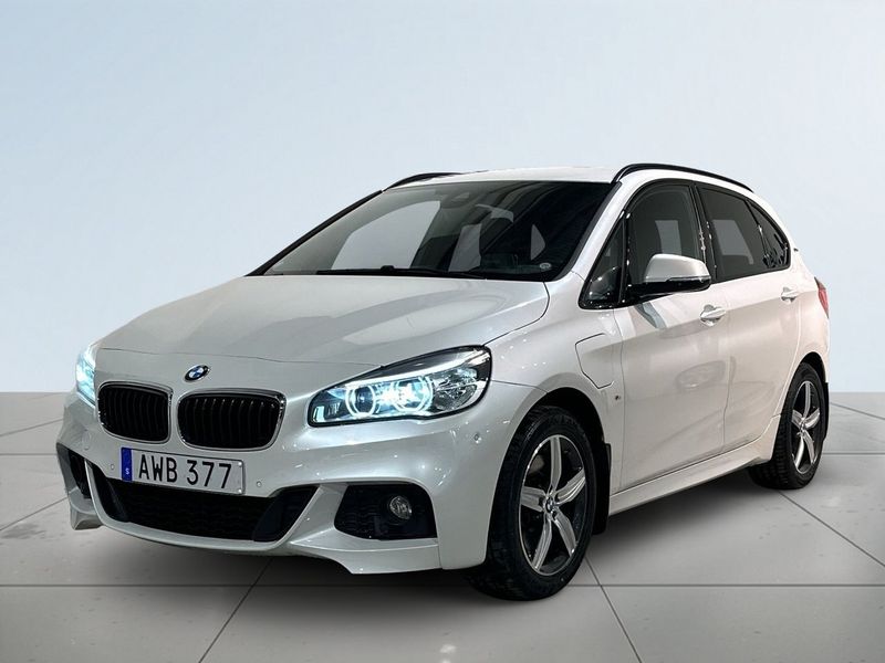 BMW 225 bild 16
