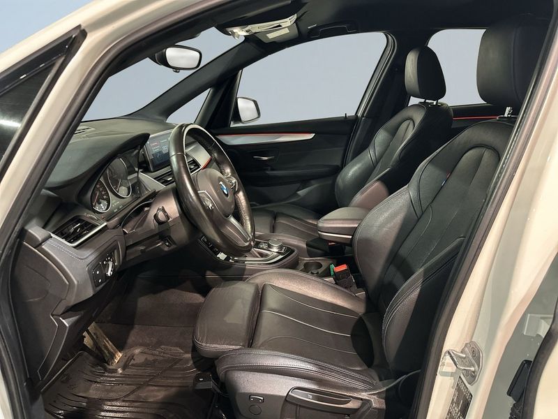 BMW 225 bild 7