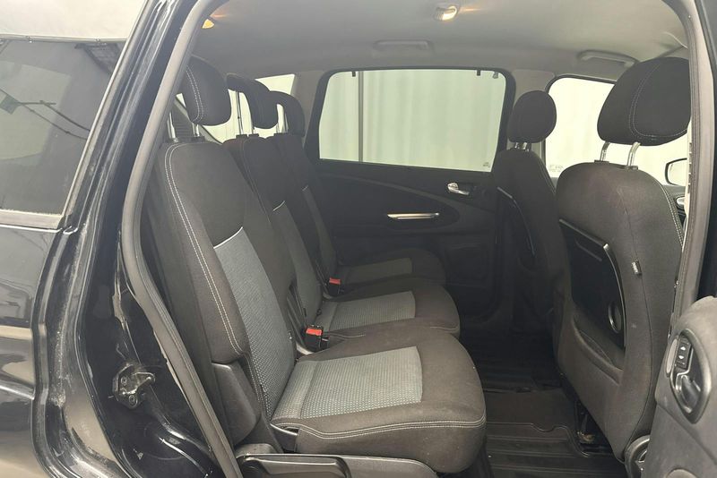 Ford S-Max bild 8