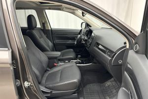 Mitsubishi Outlander bild 7