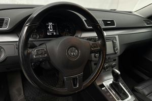 Volkswagen Passat bild 12