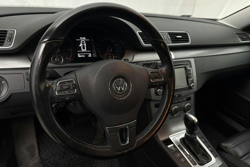 Volkswagen Passat bild 12