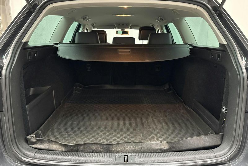 Volkswagen Passat bild 9