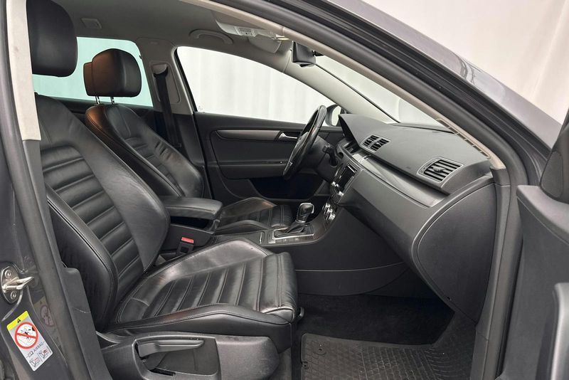 Volkswagen Passat bild 7