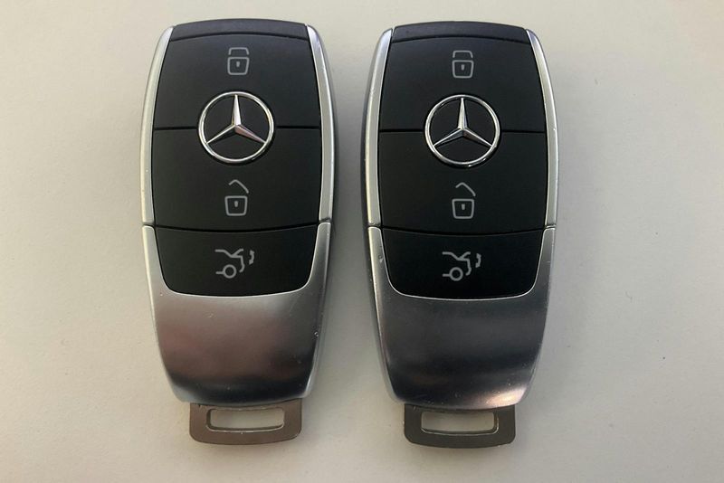 Mercedes GLC300 bild 21
