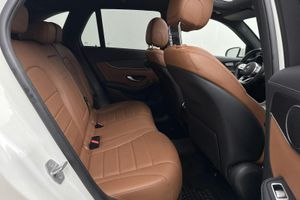 Mercedes GLC300 bild 8