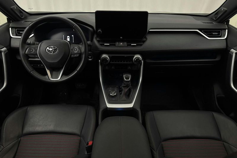 Toyota RAV4 bild 6