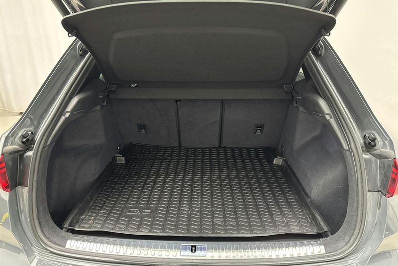 Audi Q3 bild 9