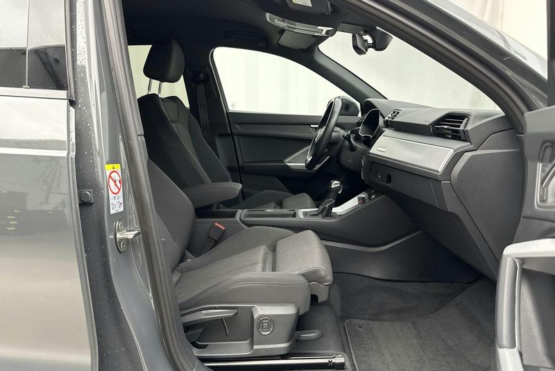 Audi Q3 bild 7