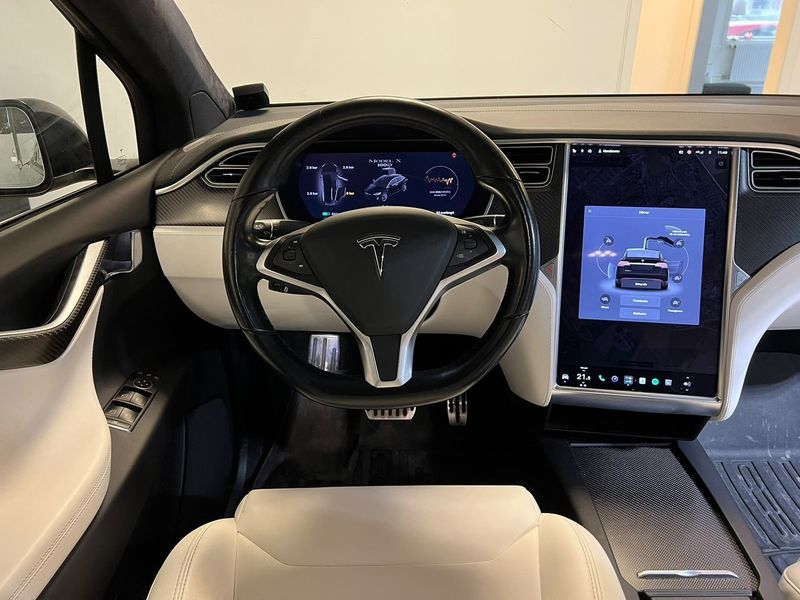Tesla Model X bild 10