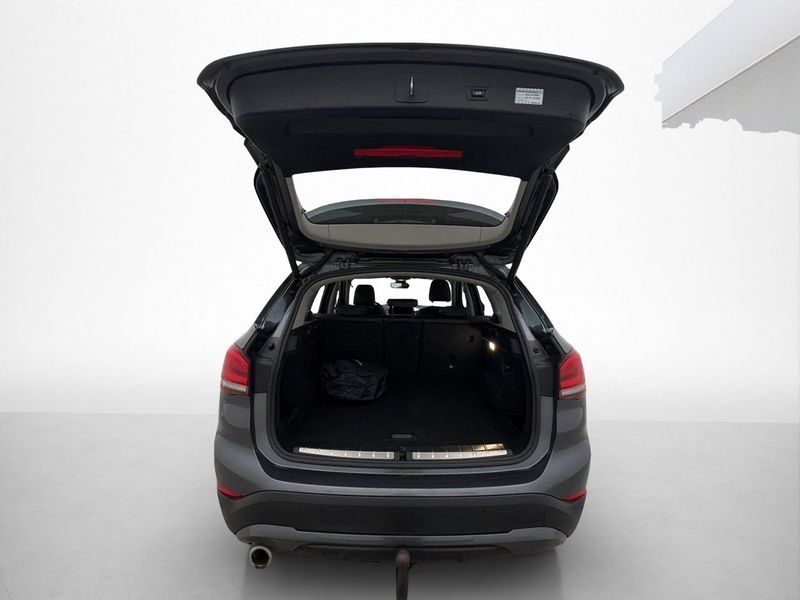 BMW X1 bild 9
