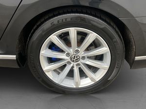 Volkswagen Passat bild 33