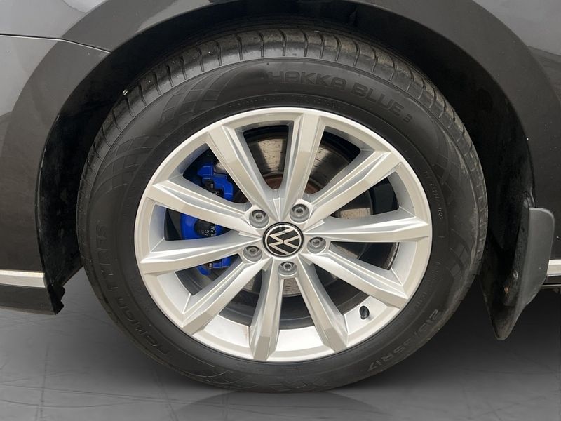 Volkswagen Passat bild 32