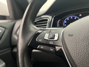 Volkswagen T-Roc bild 17