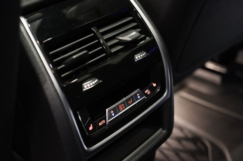 BMW X5 bild 13